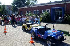 Mobilitätserziehung: JuniorMotorPark zu Gast an der Heideschule