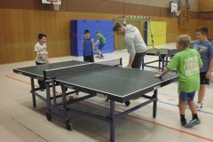 Tischtennis-Minimeisterschaften - Heideschule nimmt mit allen 3. und 4. Klassen teil